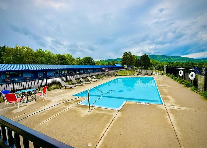 Travelodge By Wyndham Lake George Ny