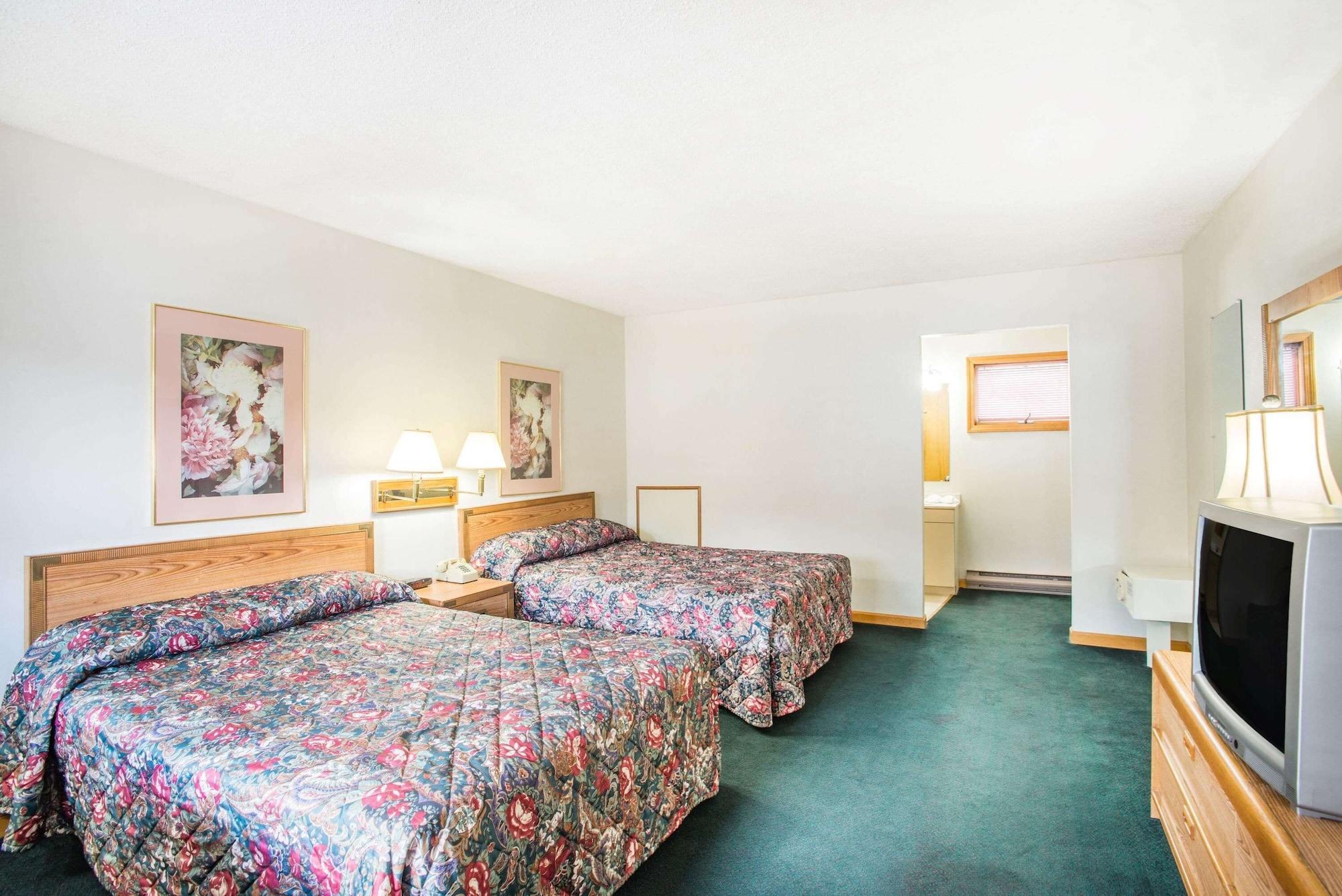 Travelodge By Wyndham George Ny 2*