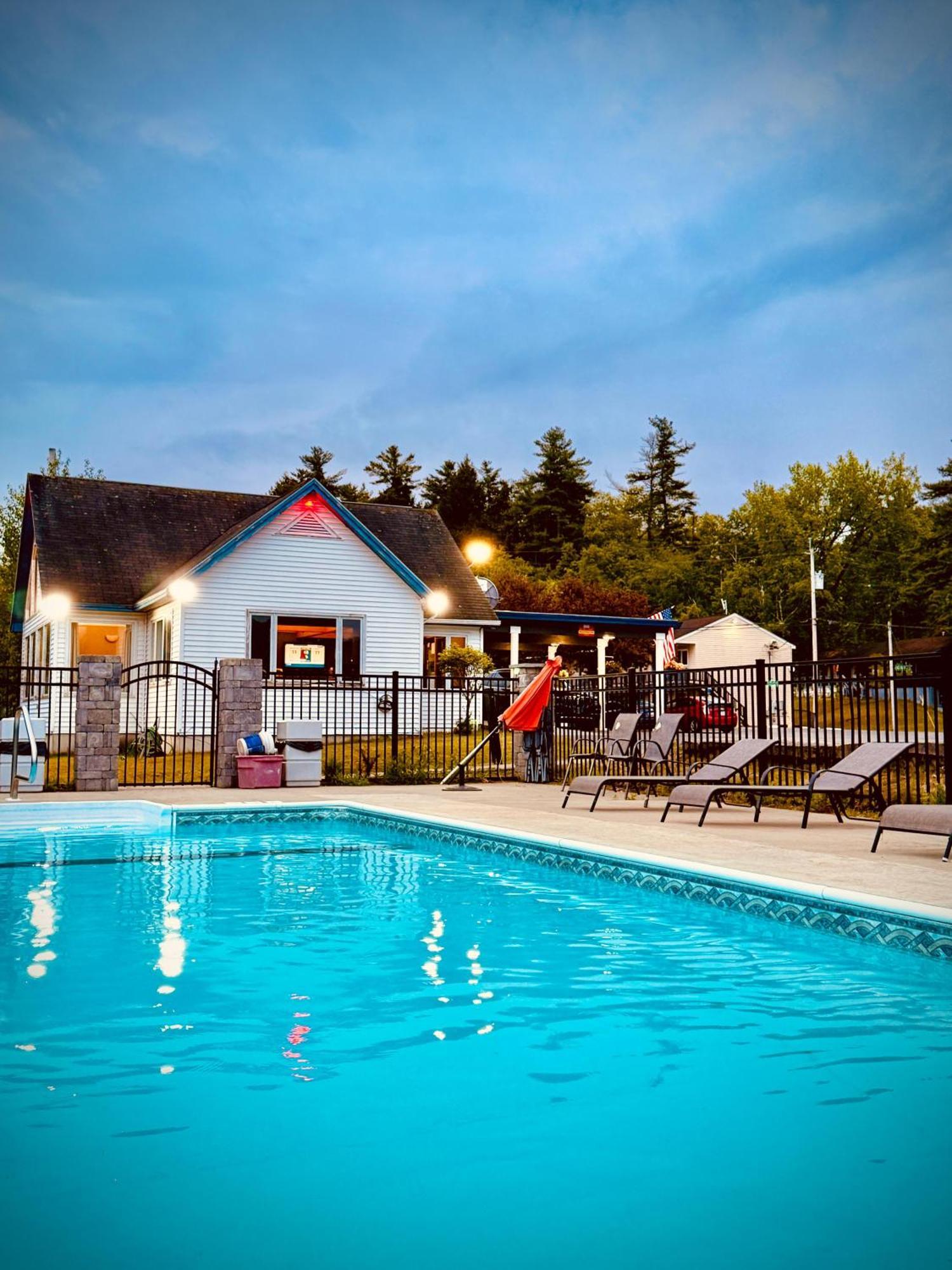 Travelodge By Wyndham George Ny Motel 2*